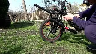 Electric bike Minako installation of a new gas-oil fork instead of the old native one