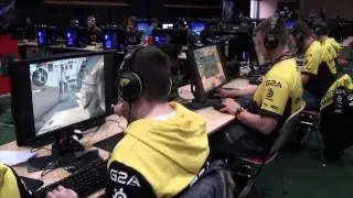 Игра со сцены с комментариями игроков Na`Vi vs FlipSid3 @ ESL One Katowice 2015 часть 1