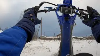 на мопеде зимой Yamaha yz 125