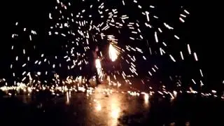 Steelwool Poi by Nui