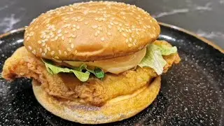 Homemade Crispy Chicken Burger Burger | KFC Style Zinger Burger Recipe | Fried Chicken Sandwich