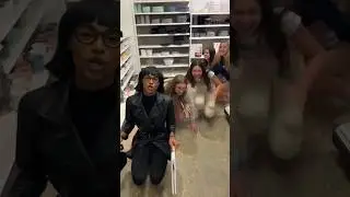 Edna, IS THAT YOU?