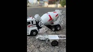 Electric Mixer Truck Toy - Alloy Car Model, Concrete Mixer Truck & Engineering Vehicle Toy