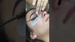 Lash with me 🤍 