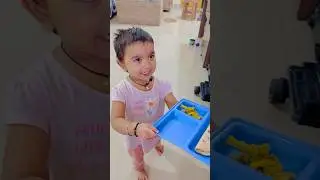 Mujhe koi khana nhi khila rha 😭