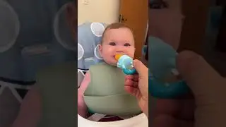 Muito desenhado por Deus esse bebê