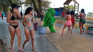 Pegadinha Homem Moita Assustando Pessoas - Bushman Prank