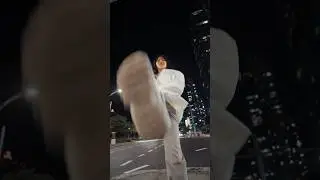 танцы посреди сеула😏