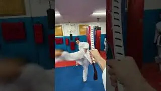 Маваши + уширо маваши с разворота. Теперь я в кимоно