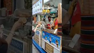 you want to eat turkish ice cream😄😁😄 #turkishicrcream #icecream #ytshortsvideo #youtubeshorts