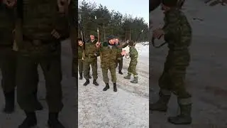 ПЬЯНЫЕ СОЛДАТЫ ТАНЦУЮТ