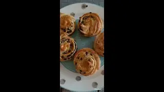 cruffin con gocce di cioccolato