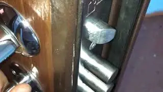 Дверь торекс через 4 года. Замок открывается рывками. Отзыв
