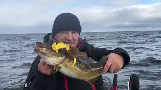 Попали в шторм на лодке пвх в Белом море. Звонили в МЧС. Рыбалка в Сентябре 2021.