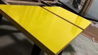 Poliuretano, acabado brillante tipo espejo