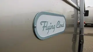 Can-Am RV Centre - Airstream 30 Flying Cloud Bunk