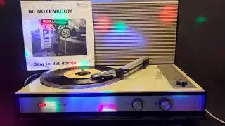 Rien Notenboom  Daar in dat Dorpje