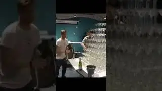 Попили шампусика