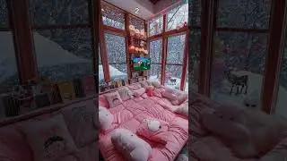 Who would you stay with in these cozy rooms? #aurora #vibes