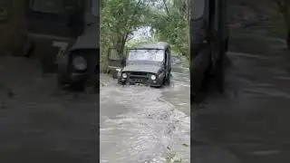 ГЛАВНОЕ двери не ЗАКРЫВАТЬ... #уаз #automobile #одержимые #offroad #4х4 #shorts