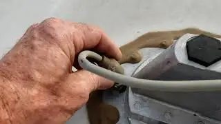 Inspecting a RV Rubber Roof on a 5th Wheel