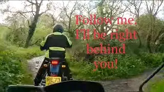 HONDA CB125F and ROYAL ENFIELD HIMALAYAN get lost on the green lanes.