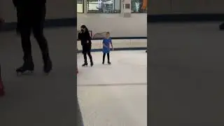 AMAZING GIRL FIRST TIME IN ICE SKATING RINK 2 || PINAY LIFE USA