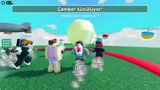 #robloxta çemberden son çıkan kazanır oyunu oyunuyoruz