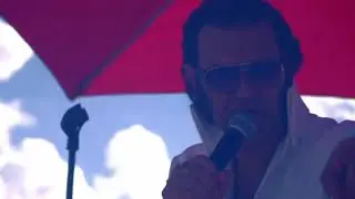 Elvis on Tour mit dem DAS FEST Citymobil in Karlsruhe