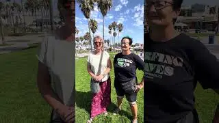 Interview am Strand von Venice Beach