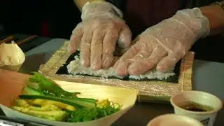 Sushi + Doobie Rolling Workshop - LA Weekly