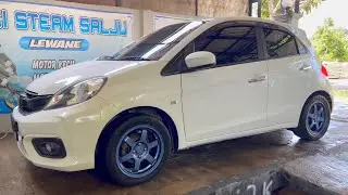 Pasang Velg Ganteng Di Brio