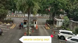jakarta sedang sepi 🧐🧐