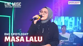 Live Performance :: Penampilannya Bikin Terpesona - Masa Lalu | Live Ngamen EMI Spotlight