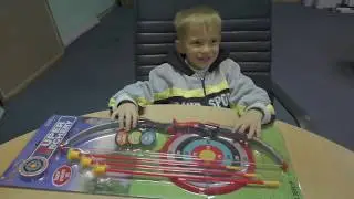 Лук со Стрелами Открываем Подарок Обзор Игрушек Детское Видео