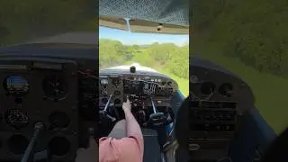 Dropping into Stix! #fatsow #🥓🥓 #flygooddontsuck #flyoffairport #flybackcountry #liftaviationusa