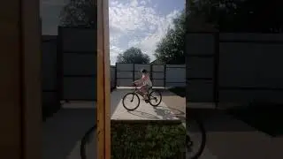 Aram himself aram himself🤗#bike #cottage#summer#parking#TimMik🤩#shorts#