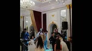 ФАРЗОНАИ ХУРШЕД БИНЕД ЧИКОР КАДАН МУХЛИСОШ