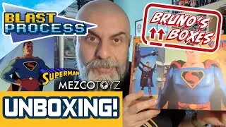 Mezco - Superman - The Mechanical Monsters (1941): Deluxe Boxed Set | Bruno's Boxes