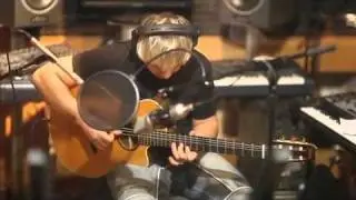 Sasha Rodovsky - "Sad To Turn Pages" (Recording studio)