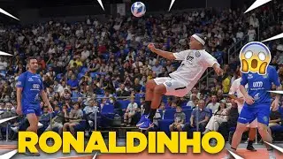 RONALDINHO FAZ BRUXARIA NO FUTSAL 2022 (com Sean Garnier, Falcão, Diego Freestyle)