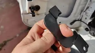 Toyota Tacoma - ISSYAUTO Gas Cap Holder
