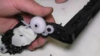 How to disassemble the HP Smart Tank 513.515 printer.