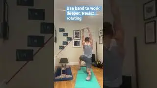 Oblique stretch half kneeling 