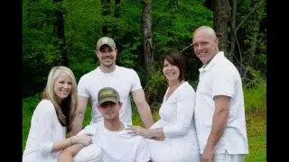 Family portrait session Mud Fight 043016