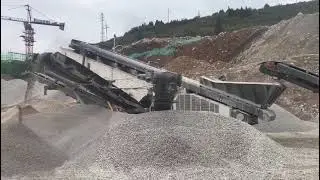 Revolutionize Your Construction Projects with Our Mobile Crushing Station!