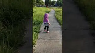 Olahraga sore hari di Puri Cendana 