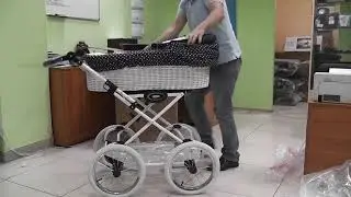 Распаковка, сборка и краткий обзор коляски Lonex Classic Retro R-White