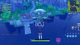 Girl Joins Discord And Our Friend Trys To Hard