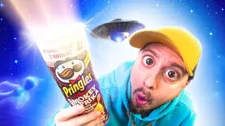 MAKING FLASHLIGHT WITH PRINGLES 🔦 - EXPERIMENTS & LIFEHACKS